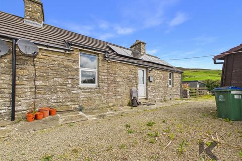 2 bedroom semi-detached bungalow for sale, Avils, Rousay, Orkney, KW17 2PT