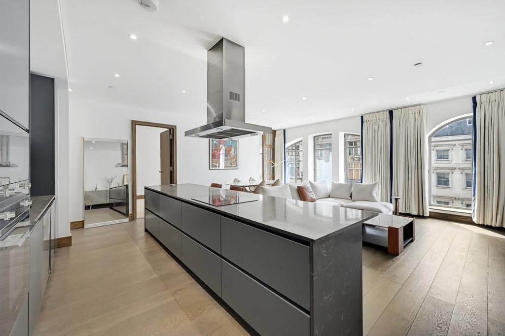 Apartment in London - View 2