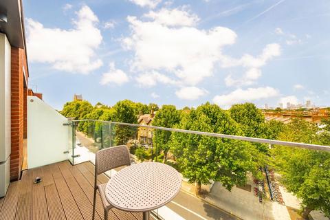2 bedroom flat for sale, Glenthorne Road, London W6