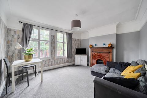 undefined, High Street, Teddington, TW11