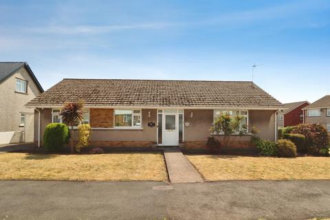 3 bedroom detached bungalow for sale, Minehead Avenue, Sully, Penarth