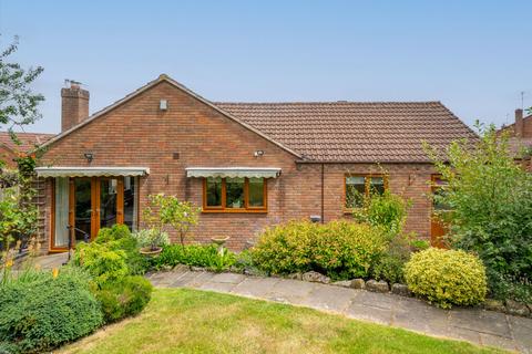 3 bedroom bungalow for sale, Orchard End, Cleobury Mortimer, DY14