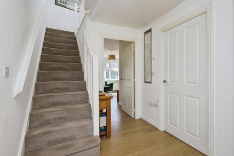 3 bedroom terraced house for sale, Brunel Drive, Hailsham
