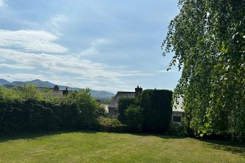 2 bedroom detached house to rent, Pendre, Brecon, LD3