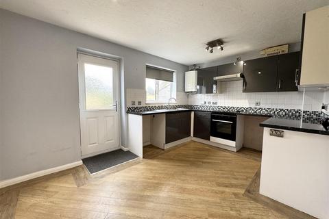3 bedroom semi-detached house for sale, Hawthorne Way, Shelley, Huddersfield, HD8 8PZ