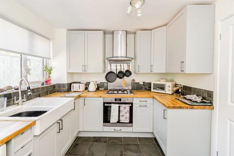 2 bedroom end of terrace house for sale, Neville Drive, ROMSEY