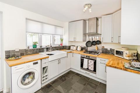 2 bedroom end of terrace house for sale, Neville Drive, ROMSEY