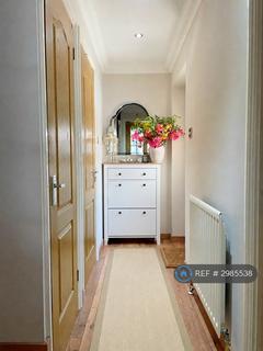 3 bedroom end of terrace house to rent, Dabbling Close, Kent, DA8