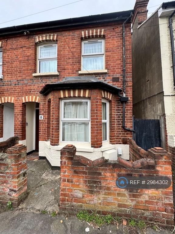 House in Reading, Battle - View 2