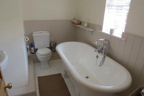 3 bedroom cottage to rent, Hoby Road, Thrussington, LE7