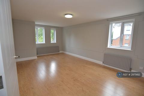 2 bedroom flat to rent, Roydon Court, Walton-On-Thames, KT12