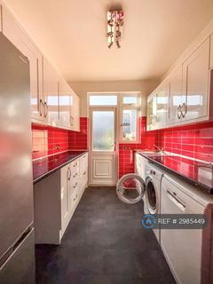 3 bedroom terraced house to rent, Cavendish Gardens, Barking, IG11