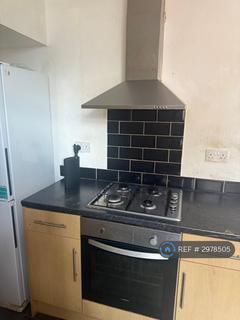 2 bedroom flat to rent, Burnville Road, Sunderland, SR4