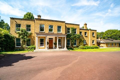 6 bedroom detached house for sale, Hoe Lane, Abridge, Essex, RM4