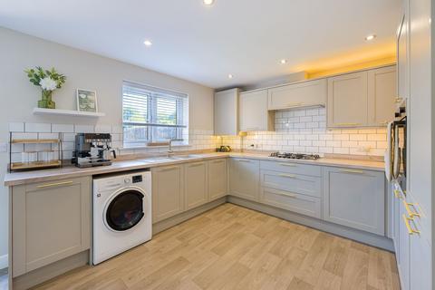 4 bedroom end of terrace house for sale, Greenland Square, Skegness PE25