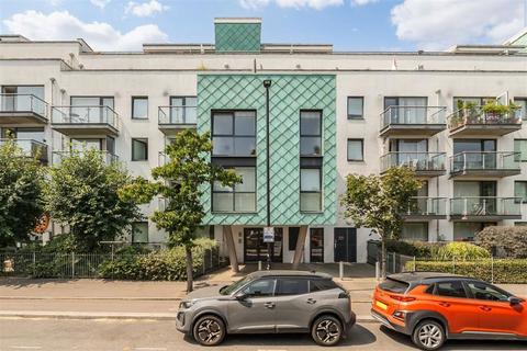 Drayton Park, London N5