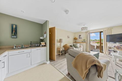 2 bedroom apartment for sale, Harpers Road, Padgate, WA2