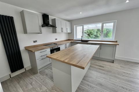 3 bedroom bungalow for sale, Ennerdale Avenue, Fleetwood FY7
