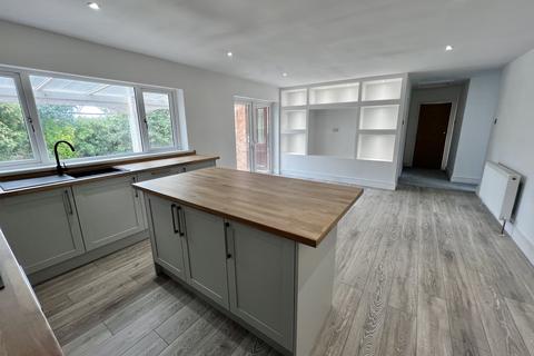 3 bedroom bungalow for sale, Ennerdale Avenue, Fleetwood FY7