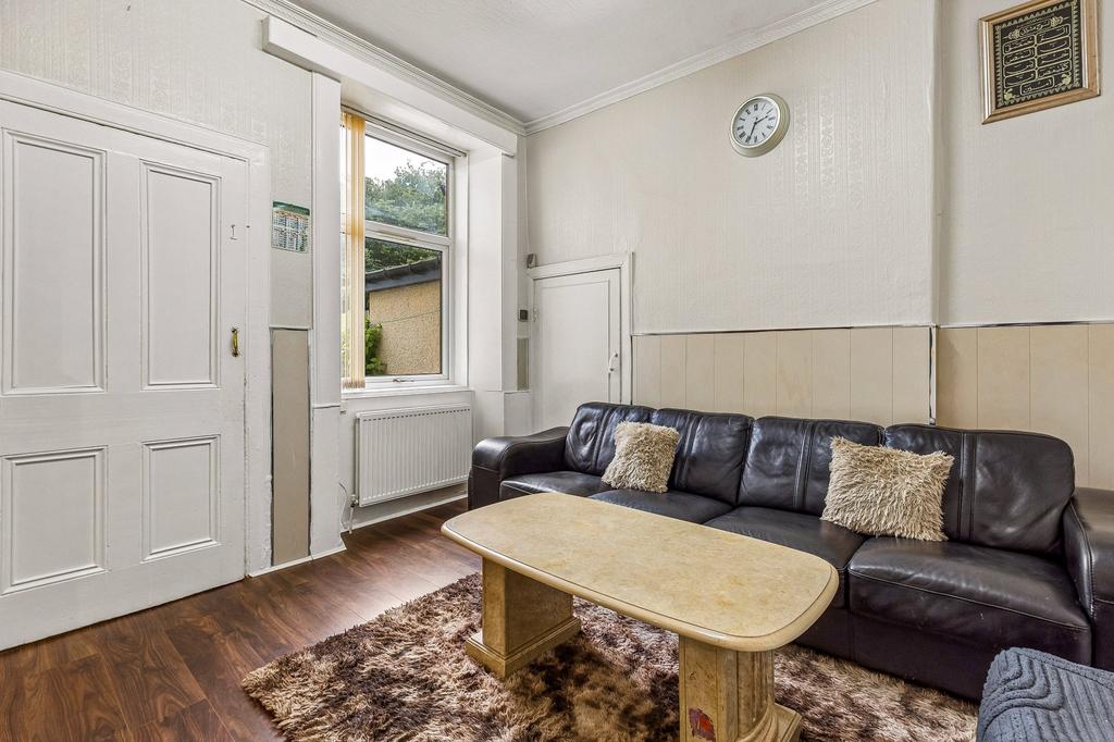 House in Glasgow, New Cathcart, Cathcart - More