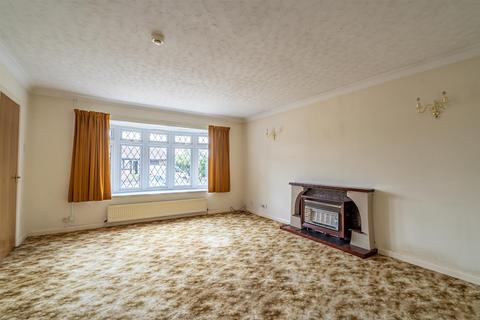 3 bedroom detached bungalow for sale, Woodleigh Close, Strensall, York, YO32 5AQ