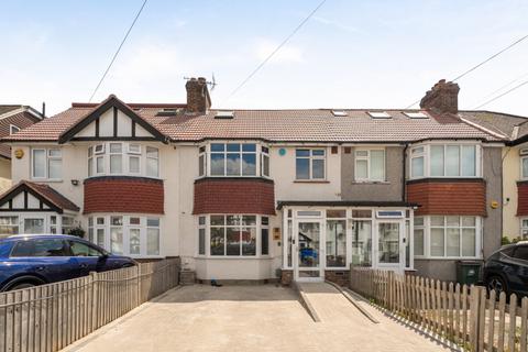 3 bedroom terraced house for sale, Windsor Avenue, Cheam, Sutton, Surrey, SM3