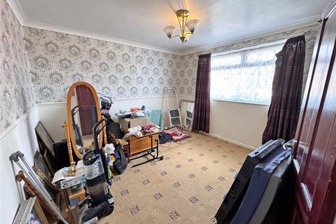2 bedroom bungalow for sale, Manor Avenue, Great Wyrley, Walsall, WS6