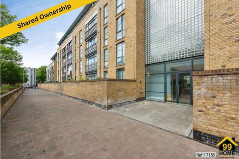 1 Town Meadow, Brentford, London, TW8
