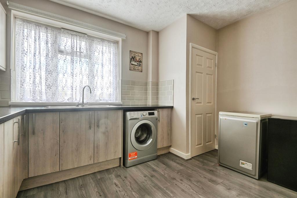 Apartment in Birmingham, Lyndon Green - More