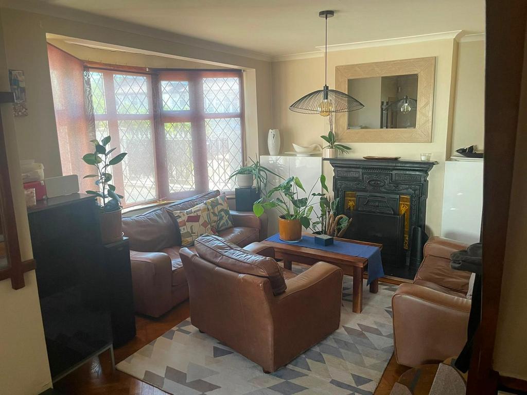 Living room, fireplace