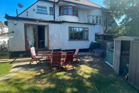 5 bedroom semi-detached house for sale, London NW4