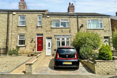 undefined, Queens Walk, Stamford