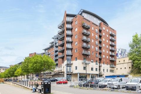 Office to rent, 118-124 Quayside Newcastle Upon Tyne NE1 3BB