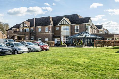 2 bedroom retirement property for sale, King George's Drive, Liphook