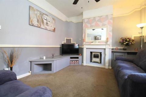 2 bedroom end of terrace house for sale, Rockhampton Street, Manchester, Greater Manchester, M18 8UW