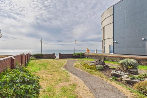 undefined, Bayside, York Road