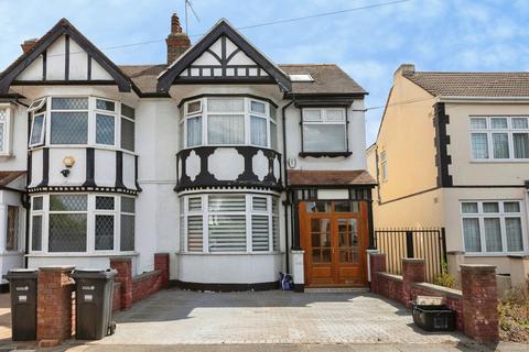 4 bedroom semi-detached house for sale, Brantwood Gardens, Ilford, IG4