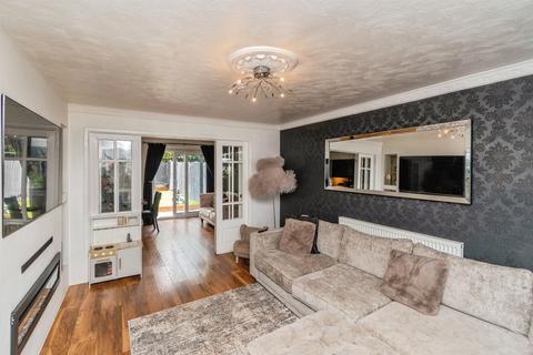 3 bedroom semi-detached house for sale, Nuthurst Drive, Cannock