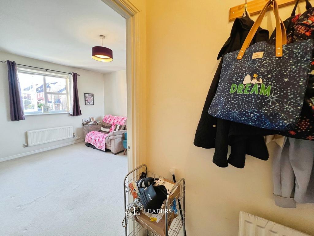 Apartment in Nottingham, Top Valley - View 2