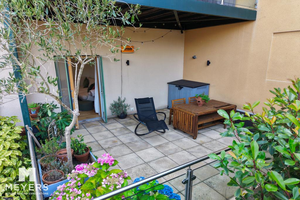 Apartment in Bournemouth, Boscombe - View 2