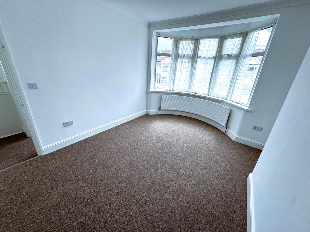 House in Ilford - View 3