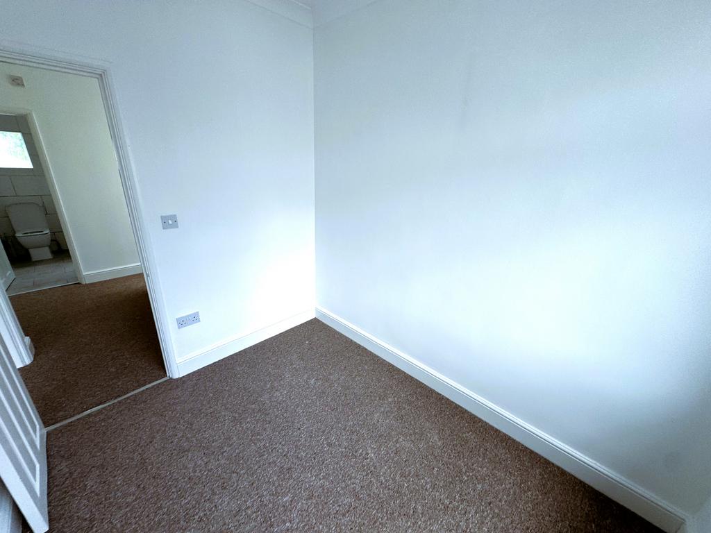 House in Ilford - View 5