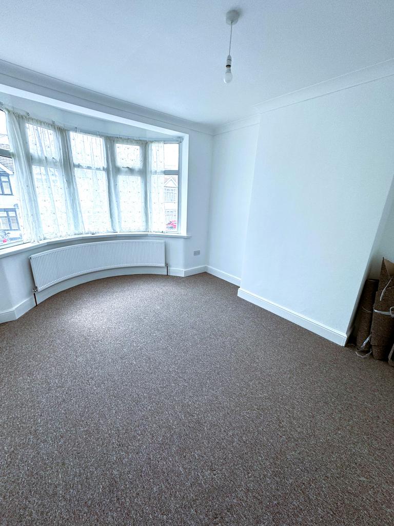 House in Ilford - More