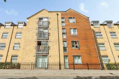 2 bedroom flat for sale, Abbey Road, BARKING, Essex, IG11