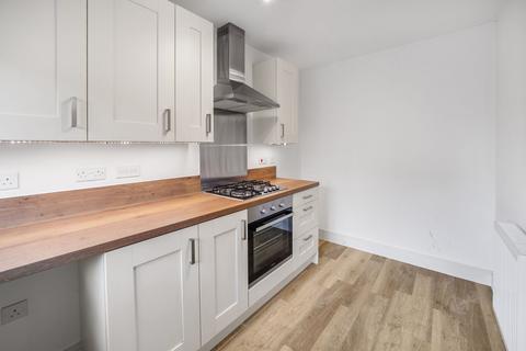 3 bedroom end of terrace house to rent, Deltic Close, Newton-Le-Willows, WA12