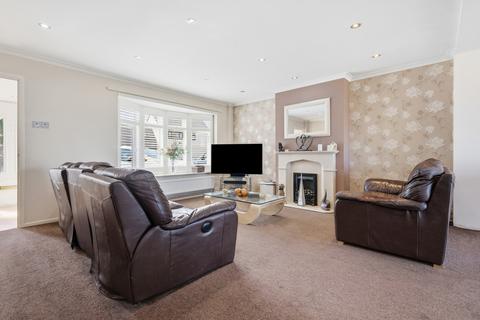 4 bedroom detached house for sale, Victoria Drive, Southend-on-sea, SS3