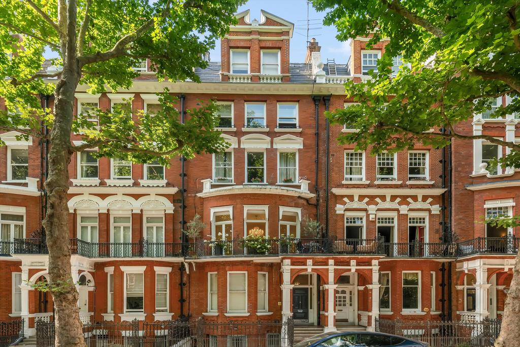 Terraced house exterior