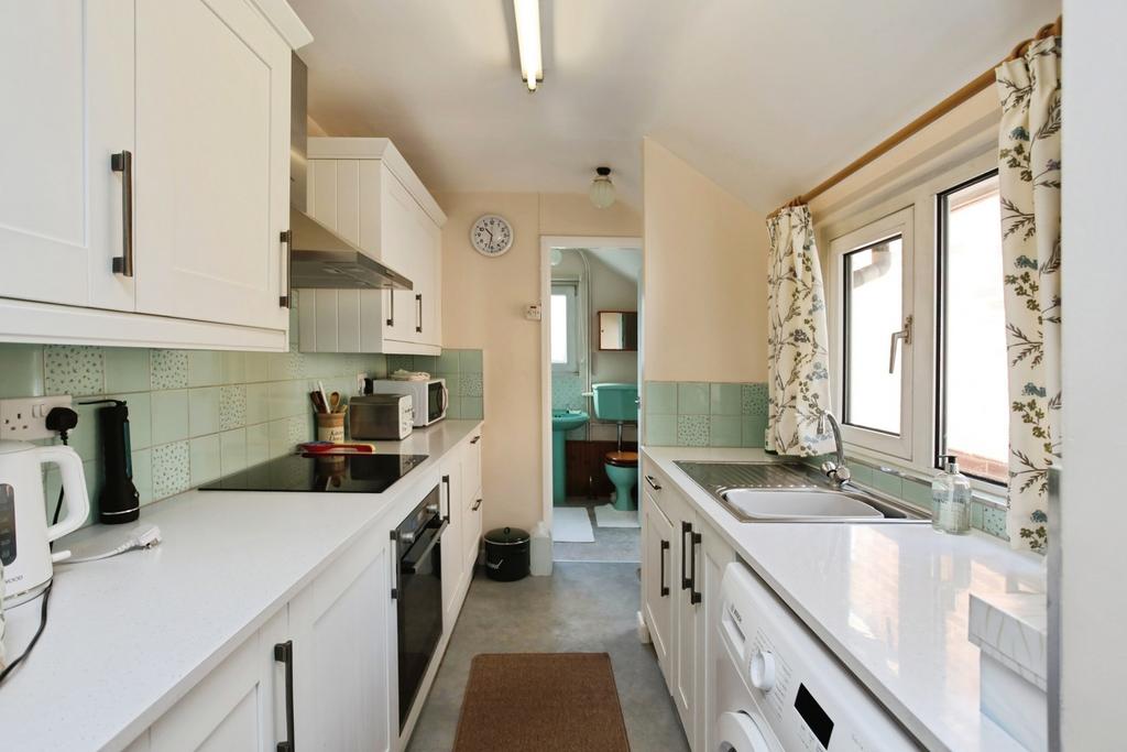 House in Tonbridge - View 5