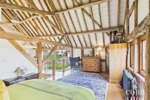 4 bedroom country house for sale, Leysters with circa 3 acres and annex