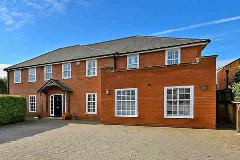 6 bedroom detached house for sale, Moyleen Rise, Marlow, Buckinghamshire, SL7